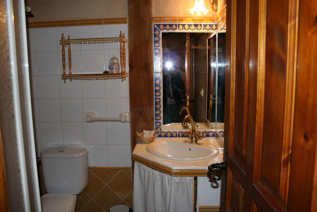 Hôtel La Huerta De San Lorenzo à Ségovie Chambre photo