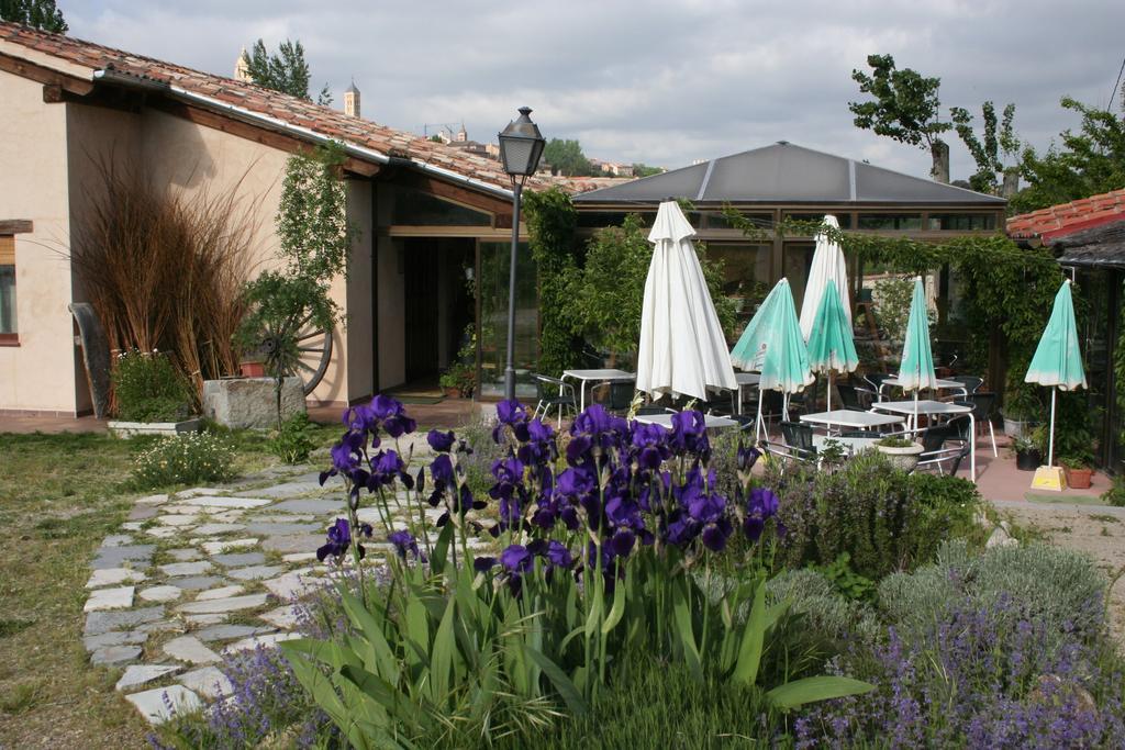 Hôtel La Huerta De San Lorenzo à Ségovie Extérieur photo