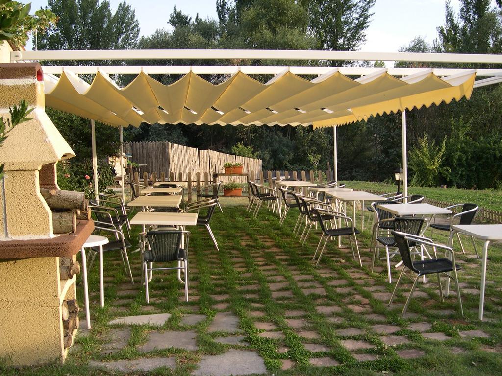 Hôtel La Huerta De San Lorenzo à Ségovie Extérieur photo